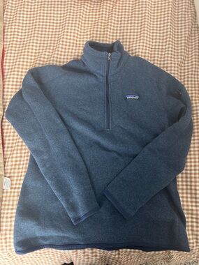 Patagonia women's  Navy Half-Zip Fleece Pullover